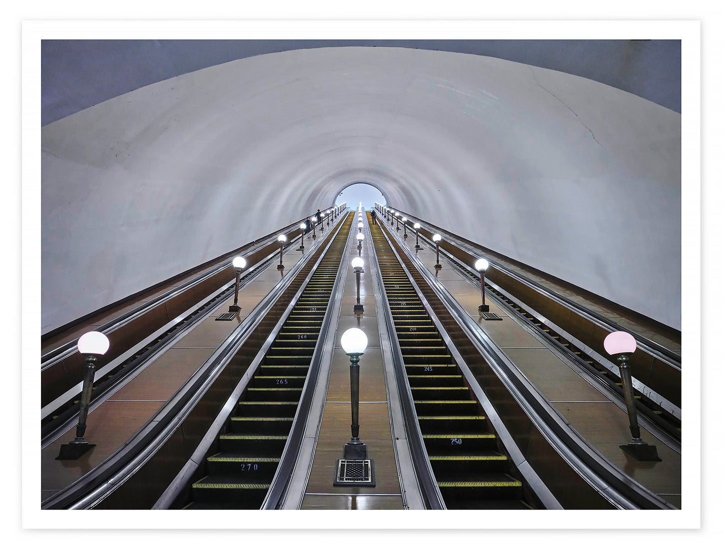 KIYEVSKAYA STAIRS, 2019
